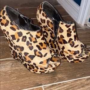 STEVE MADDEN WEDGES